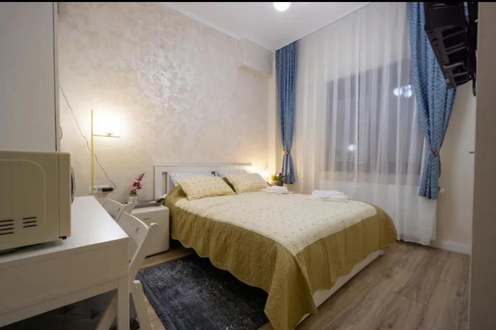 Hidden Gem In The Old City Bukarest Eksteriør billede